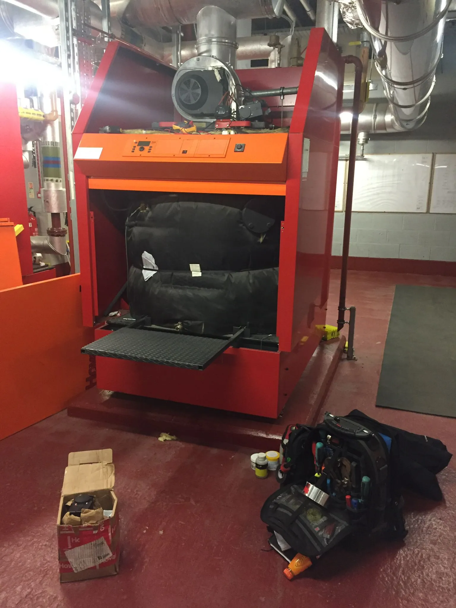 emergency heating engineer Walton-on-Thames, KT12